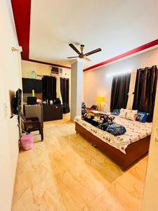 1 RK Independent Builder Floor