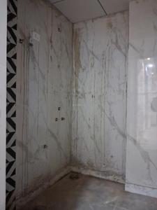 Common Bathroom Image of 1350 Sq.ft 2.5 BHK Apartment / Flat for sale in Shree Maruti Dham, Sector 49 Noida for Rs. 7500000