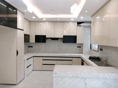 Kitchen Image of 1900 Sq.ft 3 BHK Builder Floor for sale in Surya Lavish Floor, Sector 8 Dwarka New Delhi for Rs. 31000000