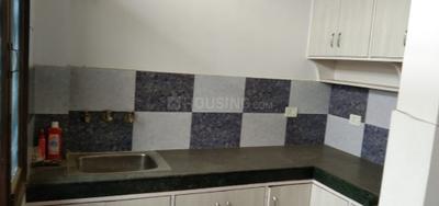 Kitchen Image of 900 Sq.ft 2 BHK Builder Floor for rent in Sector 70 Noida for Rs. 23000
