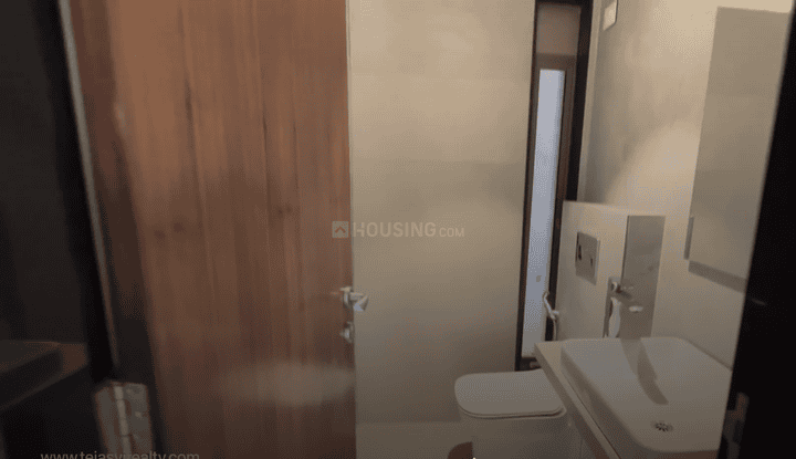 AR H APARTMENT 2 Main Image 1