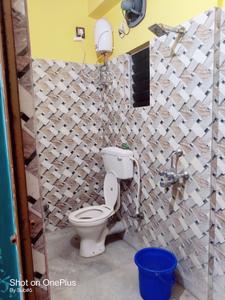 Bathroom Image of 852 Sq.ft 2 BHK Apartment / Flat for sale in Picnic Garden Kolkata for Rs. 3200000