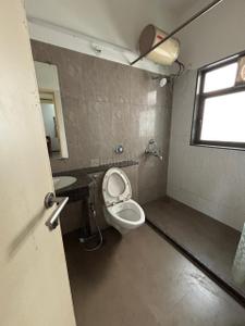 Bathroom Image of 1250 Sq.ft 2 BHK Apartment / Flat for rent in Peninsula Ashok Astoria Villas, Gangapur Nashik for Rs. 25000