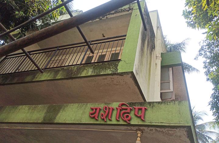 Bedroom Image of Gajanan Nest in Sadashiv Peth, Pune