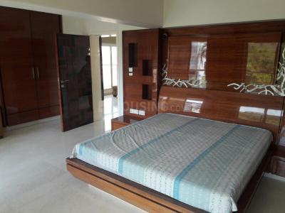Bedroom Image of 3500 Sq.ft 4 BHK Apartment / Flat for rent in Wadhwa Vijay Golden Peak, Khar West Mumbai for Rs. 500000
