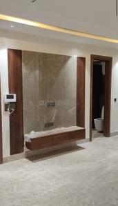 Bedroom Image of 2700 Sq.ft 4 BHK Builder Floor for sale in Punjabi Bagh New Delhi for Rs. 55000000