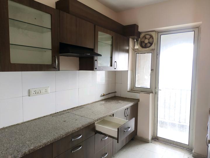 DLF New Town Heights 3 Main Image 1