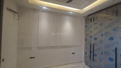 Bedroom Image of 1800 Sq.ft 3 BHK Builder Floor for sale in Chittaranjan Park New Delhi for Rs. 63000000
