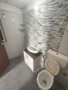 Bathroom Image of 600 Sq.ft 2 BHK Apartment / Flat for sale in Signature Global The Roselia, Sector 95A Gurgaon for Rs. 5700000