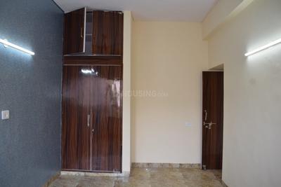 Bedroom Image of 800 Sq.ft 2 BHK Apartment / Flat for sale in Arunodaya apartment, Vikaspuri New Delhi for Rs. 10500000