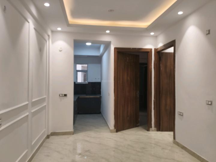 The Ultima 107 Main Image 1