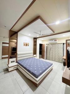 Bedroom Image of 3900 Sq.ft 4 BHK Apartment / Flat for rent in Orbit Radian Residence, Sargasan Gandhinagar for Rs. 44000