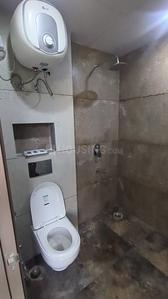 Bathroom Image of 1500 Sq.ft 1 BHK Builder Floor for rent in Sector 46 Gurgaon for Rs. 40000