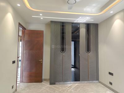 Bedroom Image of 1800 Sq.ft 3 BHK Builder Floor for sale in Green Park New Delhi for Rs. 71500000
