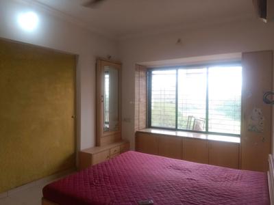 Bedroom Image of 1050 Sq.ft 2 BHK Apartment / Flat for rent in Gayatri Darshan, Kandivali East Mumbai for Rs. 56000