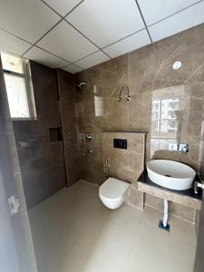 Bathroom Image of 2505 Sq.ft 4.5 BHK Apartment / Flat for sale in Uptown Skylla, PR7 Airport Road Zirakpur for Rs. 20000000