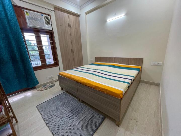 DLF Golf Course, Sector 42 Bedroom 1