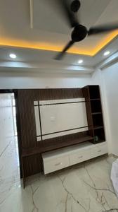 Hall Image of 930 Sq.ft 2 BHK Apartment / Flat for sale in Royal Residency, Sector 73 Noida for Rs. 3800000