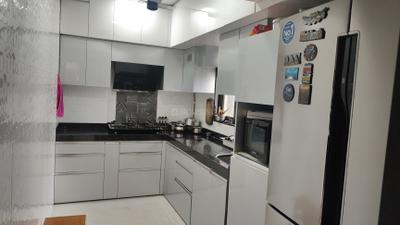 Kitchen Image of 1150 Sq.ft 3 BHK Apartment / Flat for sale in Prayag Heights, Malad East Mumbai for Rs. 35000000