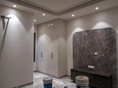 Bedroom Image of 1800 Sq.ft 3 BHK Builder Floor for sale in Paschim Vihar New Delhi for Rs. 36000000