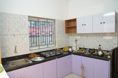 Kitchen Image of 1400 Sq.ft 2 BHK Builder Floor for rent in Kana Mangalore for Rs. 18000