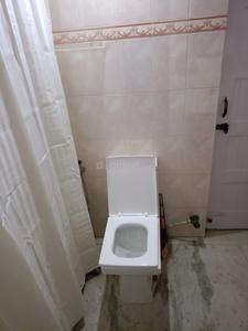 Bathroom Image of 1620 Sq.ft 5 BHK Duplex for sale in Sector 61 Noida for Rs. 60000000