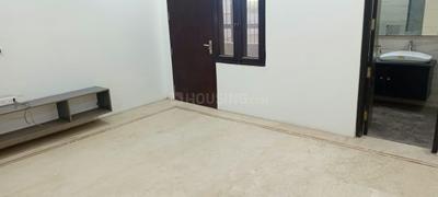 Bedroom Image of 1800 Sq.ft 3 BHK Builder Floor for rent in Subhash Nagar New Delhi for Rs. 66000
