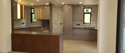Kitchen Image of 4500 Sq.ft 5 BHK Builder Floor for sale in Sector 10 DLF Faridabad for Rs. 39000000