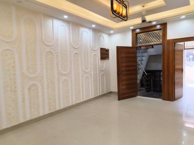 Living Room Image of 1100 Sq.ft 3 BHK Apartment / Flat for sale in Indirapuram Ghaziabad for Rs. 13000000