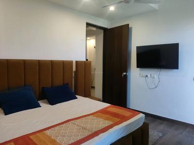 Bedroom Image of 780 Sq.ft 1 BHK Apartment / Flat for rent in Sushant Lok Phase 1 Gurgaon for Rs. 40000