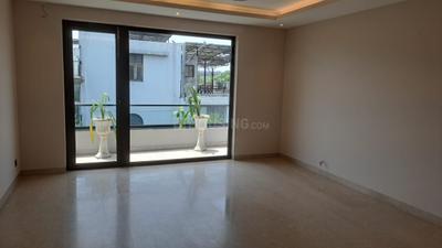 Bedroom Image of 5400 Sq.ft 4 BHK Builder Floor for rent in Maharani Bagh New Delhi for Rs. 500000