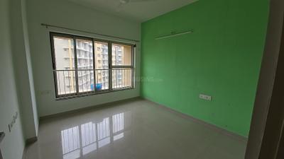 Bedroom Image of 850 Sq.ft 2.5 BHK Apartment / Flat for rent in Adani The Meadows, Shantigram Ahmedabad for Rs. 28500