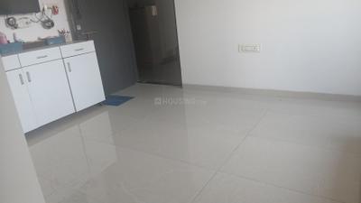 Living Room Image of 750 Sq.ft 2 BHK Apartment / Flat for sale in Malad West Mumbai for Rs. 15000000