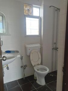 Bathroom Image of 1050 Sq.ft 2 BHK Apartment / Flat for sale in Alcon Acacia, Kondhwa Pune for Rs. 7500000