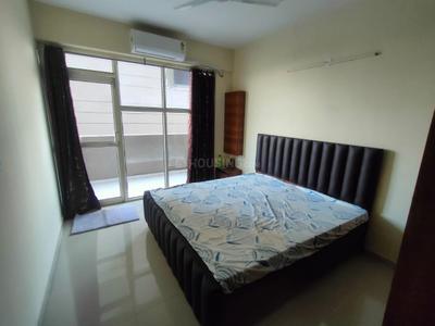 Bedroom Image of 980 Sq.ft 2 BHK Apartment / Flat for rent in Pyramid Pride, Sector 76 Gurgaon for Rs. 28000