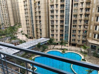 Living Room Image of 640 Sq.ft 2 BHK Apartment / Flat for rent in Gurukrupa Marina Enclave, Malad West Mumbai for Rs. 50000