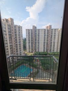 Balcony Image of 1150 Sq.ft 3 BHK Apartment / Flat for rent in Unitech Uniworld Gardens 2, Sector 47 Gurgaon for Rs. 40000