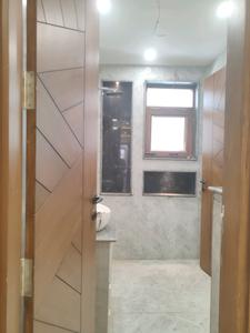 Common Bathroom Image of 2500 Sq.ft 4 BHK Builder Floor for sale in Green Field Colony Faridabad for Rs. 23500000