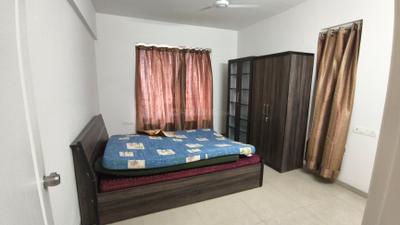 Bedroom Image of 3000 Sq.ft 4 BHK Apartment / Flat for rent in Darode Blossom Bouleward, Koregaon Park Pune for Rs. 160000