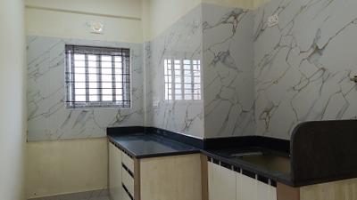 Kitchen Image of 750 Sq.ft 1 BHK Builder Floor for rent in HSR Layout Bengaluru for Rs. 30000