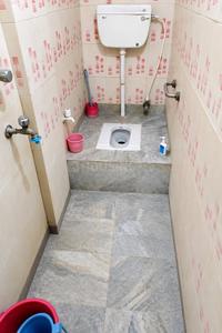 Bathroom Image of 684 Sq.ft 2 BHK Apartment / Flat for sale in Haltu Kolkata for Rs. 3200000