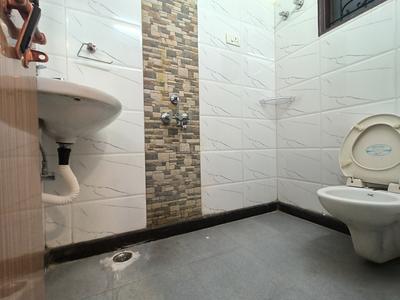 Image of 5000 Sq.ft 5 BHK Independent House for rent in Sector 40, Noida for Rs. 160000