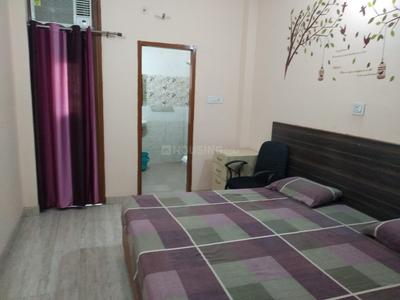 Bedroom Image of Krishna pg in DLF Phase 5, Gurgaon