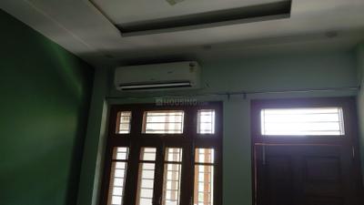 Bedroom Image of 2152 Sq.ft 4 BHK Builder Floor for rent in Sushant Golf City Lucknow for Rs. 35000