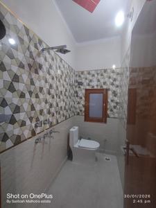 Image of 650 Sq.ft 1.5 BHK Builder Floor for rent in Dwarka Mor, New Delhi for Rs. 12500