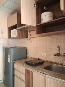 Kitchen Image of 400 Sq.ft 1 RK Apartment / Flat for rent in Supertech Ecociti, Sector 137 Noida for Rs. 20500