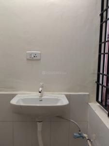 Bathroom Image of 1400 Sq.ft 2 BHK Builder Floor for rent in Kodambakkam Chennai for Rs. 32000