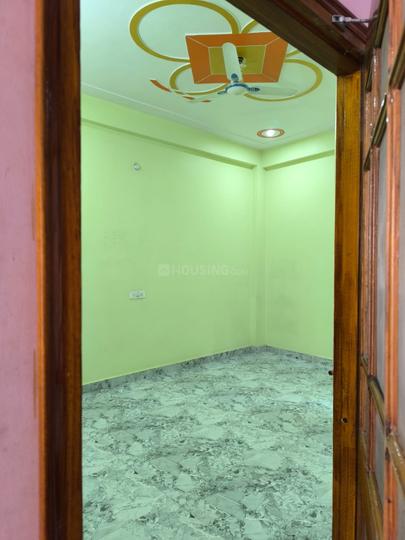 Hall Image of Single room attached bathroom in Susuwahi, Varanasi