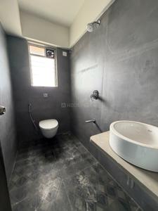 Image of 900 Sq.ft 2 BHK Apartment / Flat for rent in Rudra Paradise, Santacruz East, Mumbai for Rs. 110000