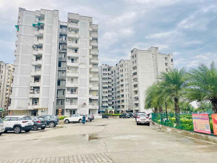 MR Proview Delhi 99 Phase 3 Main Image 1
